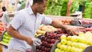Пестициды, содержащиеся во фруктах и овощах, опасны для мужчин