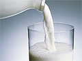Потребление молока в подростковые годы может быть связано с образованием рака простаты во взрослой жизни