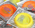 Порноактеров обяжут использовать кондомы